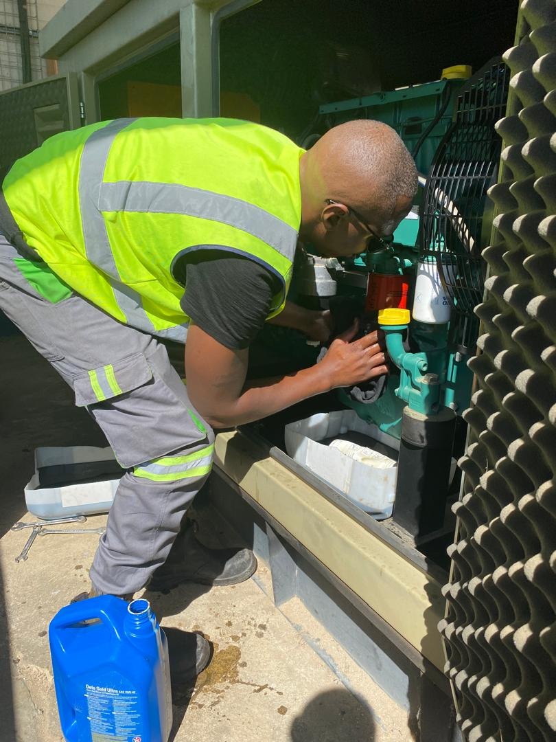 Generator servicing